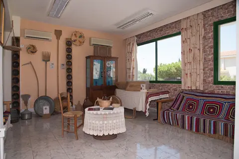 Mandalena Hotel Apartments in Παραλίμνι — foto 15