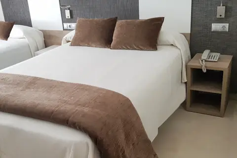 Hotel César Augustus in Cambrils — foto 27