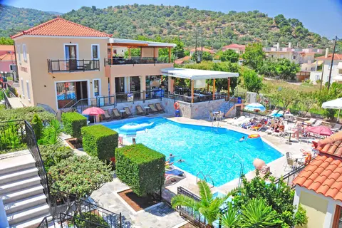Christina's Gardens in Άναξος Σκουτάρου