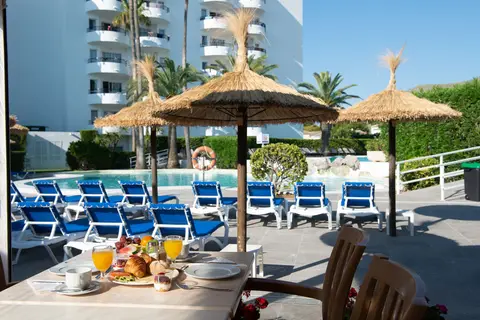 Alcudia Beach Apartments in Port d'Alcúdia, foto 2