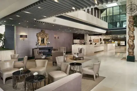 Melia Castilla in Madrid — foto 12
