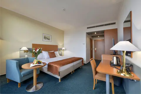 Hotel Mama Shelter Prag in Praag — foto 29