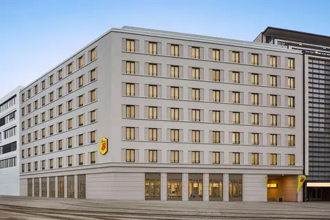 Super 8 by Wyndham Chemnitz in Mainz — foto 4