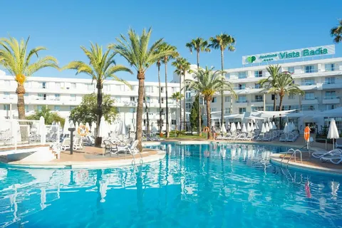 Protur Vista Badía Aparthotel in Sant Llorenç des Cardassar