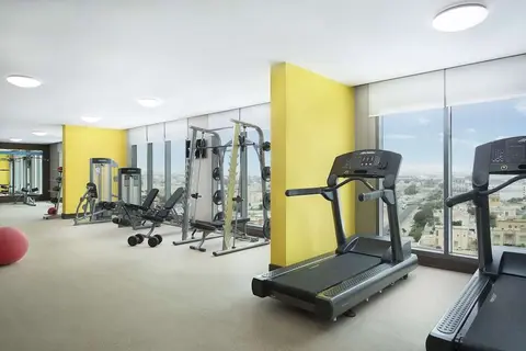 Hampton by Hilton Dubai Airport Hotel in Dubai — foto 13