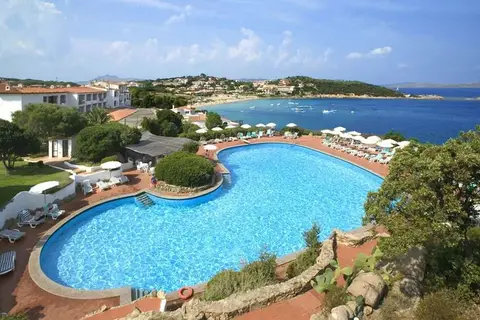 Hotel La Bisaccia in Baja Sardinia