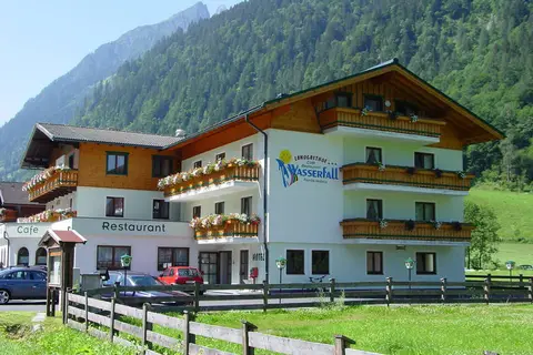 Wasserfall in Taxenbacher-Fusch — foto 18