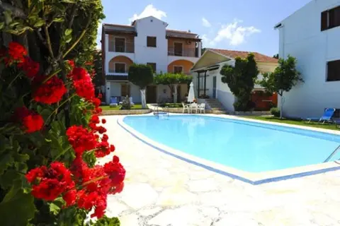 Irene Apartments Acharavi in Αχαράβη — foto 2