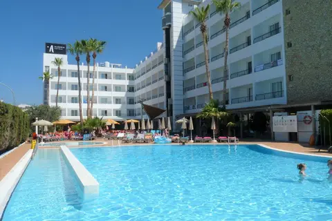 FERGUS Club Pineda Splash in Pineda de Mar — foto 5