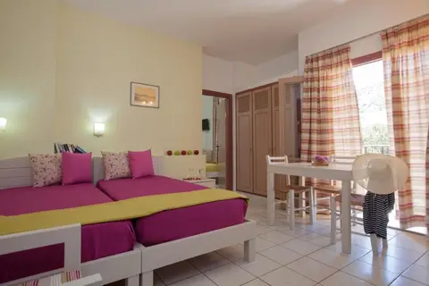 Latania Studios & Apartments in Δημοτική Ενότητα Μαλίων — foto 7