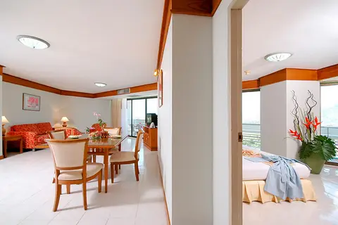 Andaman Beach Suites Hotel in ตำบลป่าตอง — foto 14