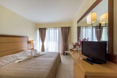 Manousos City Hotel in Rhodes — foto 3