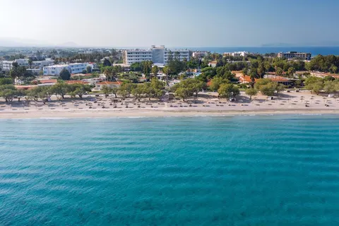 Grand Blue Beach foto 1