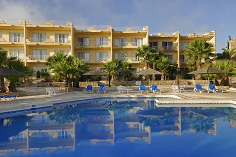 Ta Frenc Apartments in Ghasri