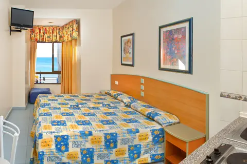 Estudios RH Sol in Benidorm — foto 16