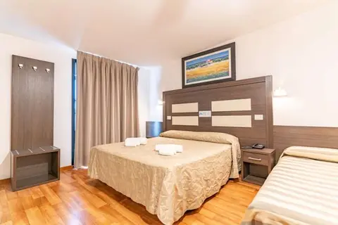 Hotel Milton in Cattolica