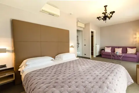 Continental in Sirmione — foto 20