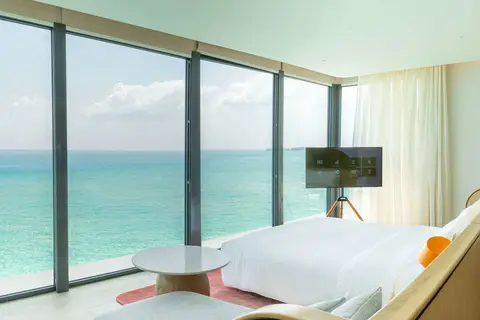 SO/ Maldives in Male' — foto 28
