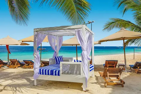 Royal Zanzibar Beach Resort in Nungwi — foto 3