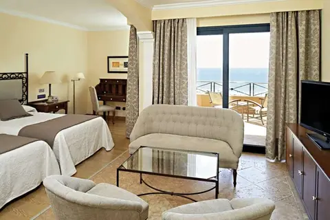 Hipotels Barrosa Palace in Chiclana de la Frontera — foto 13
