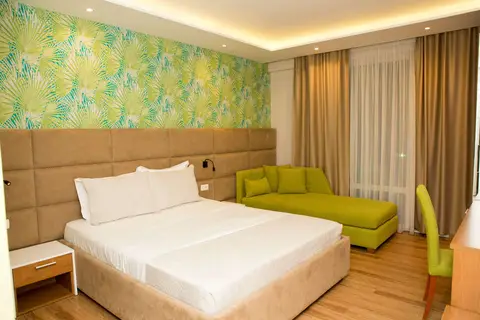 Albanian Star Hotel in Golem, foto 12