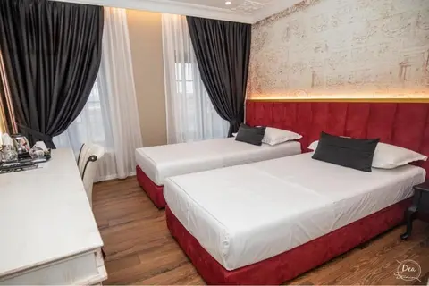 Hotel Kloest in Durres — foto 14