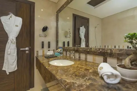 Jannah Burj Al Sarab in أبوظبي — foto 6