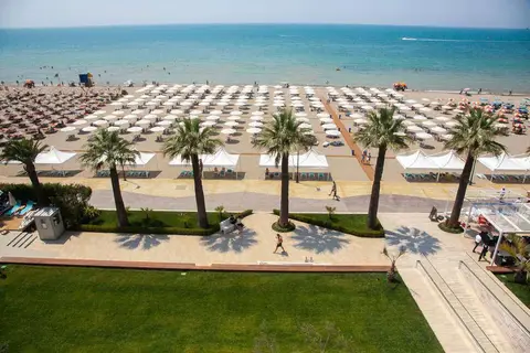 Premium Beach Hotel in Golem, foto 2
