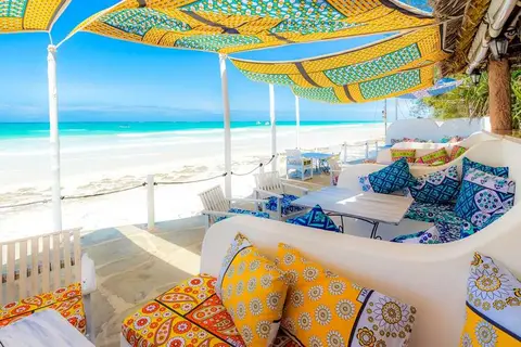 Nomad Beach Resort in Diani Beach — foto 7