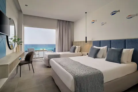Blue Sea Beach Resort in Φαληράκι — foto 12