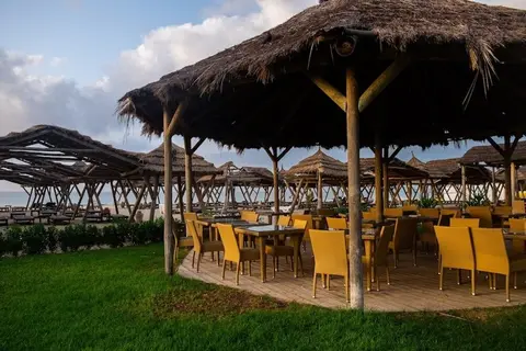 The Orangers Beach Resort & Bungalows in Kids Pool — foto 20