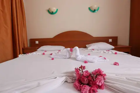 Tuntas Family Suites Kusadasi in Kuşadası — foto 5