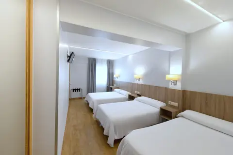 Hotel Pantón in Vigo — foto 10