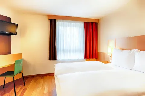 B&B Hotel Düsseldorf Hbf foto 2