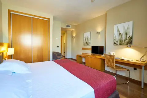 Hotel Guadalmedina in Málaga — foto 9