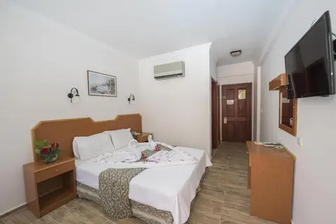 Belcehan Beach Hotel in Fethiye — foto 9