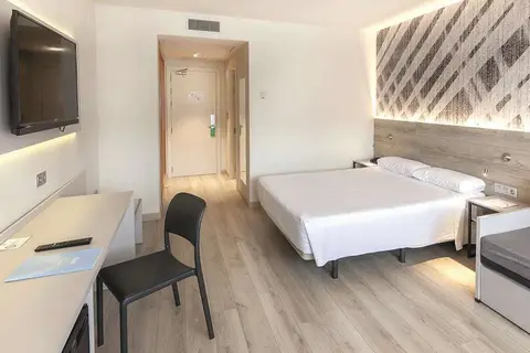 Hotel Port Alicante in Alicante — foto 3