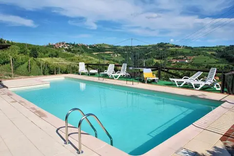 Agriturismo Cantina Bevione in Farigliano, foto 2