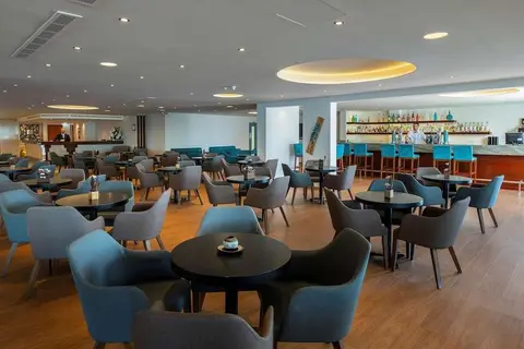 Hotel Queens Bay in Kissonerga — foto 25