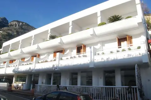 Hotel Le Fioriere in Praiano — foto 10