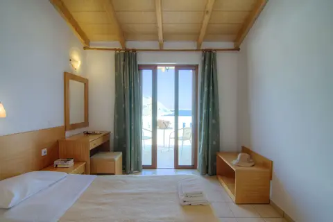 Hotel Adonis in Αγία Γαλήνη — foto 11