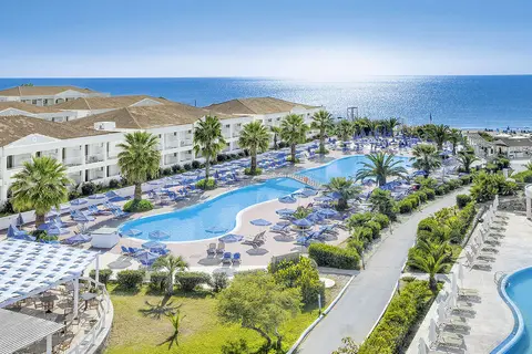 Sandy Beach & Villas in Δήμος Γεωργίου Καραϊσκάκη — foto 23