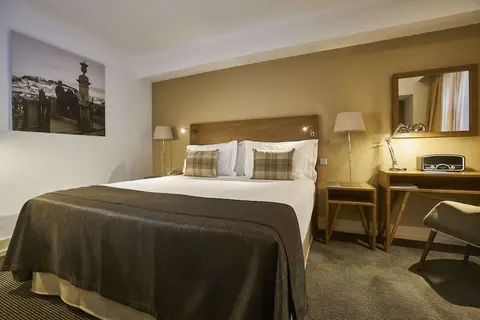 Hotel Portobay Marques in Lissabon — foto 12