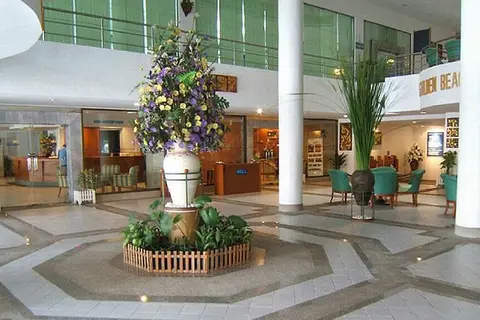 Golden Beach Cha Am Hotel in เทศบาลเมืองชะอำ — foto 7