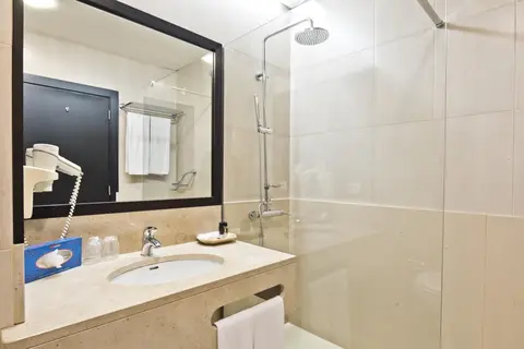 Lam Hotel in Estarreja, foto 3
