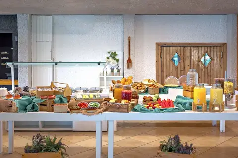 The Grove Seaside Hotel in Δημοτική Ενότητα Ασίνης — foto 18