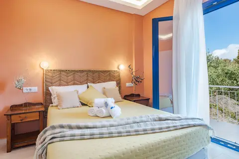 Thires Guesthouse in Δημοτική Ενότητα Ζακυνθίων — foto 3