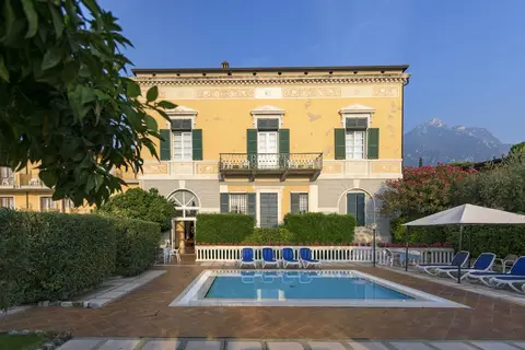 Regina del Garda Suite in Sienna — foto 23