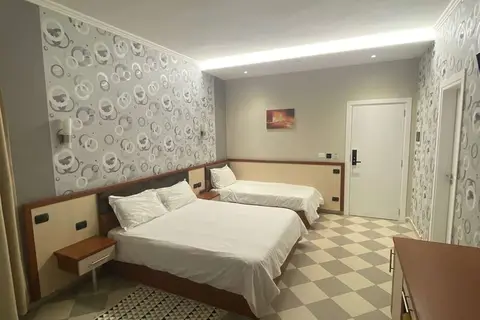 Ylli I Detit Hotel in Durrës — foto 26