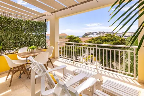 Bayside Boutique Hotel Curacao in restaurant pictures — foto 6